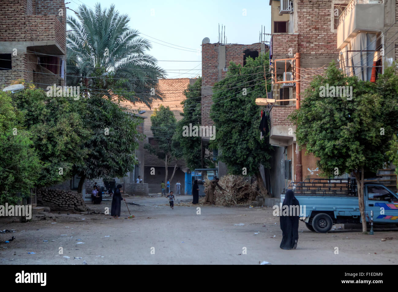 La vie de rue à Louxor, Égypte, Afrique Banque D'Images