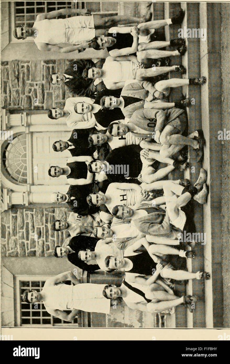 Le 'Haverford College Bulletin, New Series, 7-8, 1908-1910' fournit d'importantes publications académiques du Haverford College, couvrant un éventail de sujets dans les sciences, l'éducation et les activités institutionnelles pendant cette période. Banque D'Images