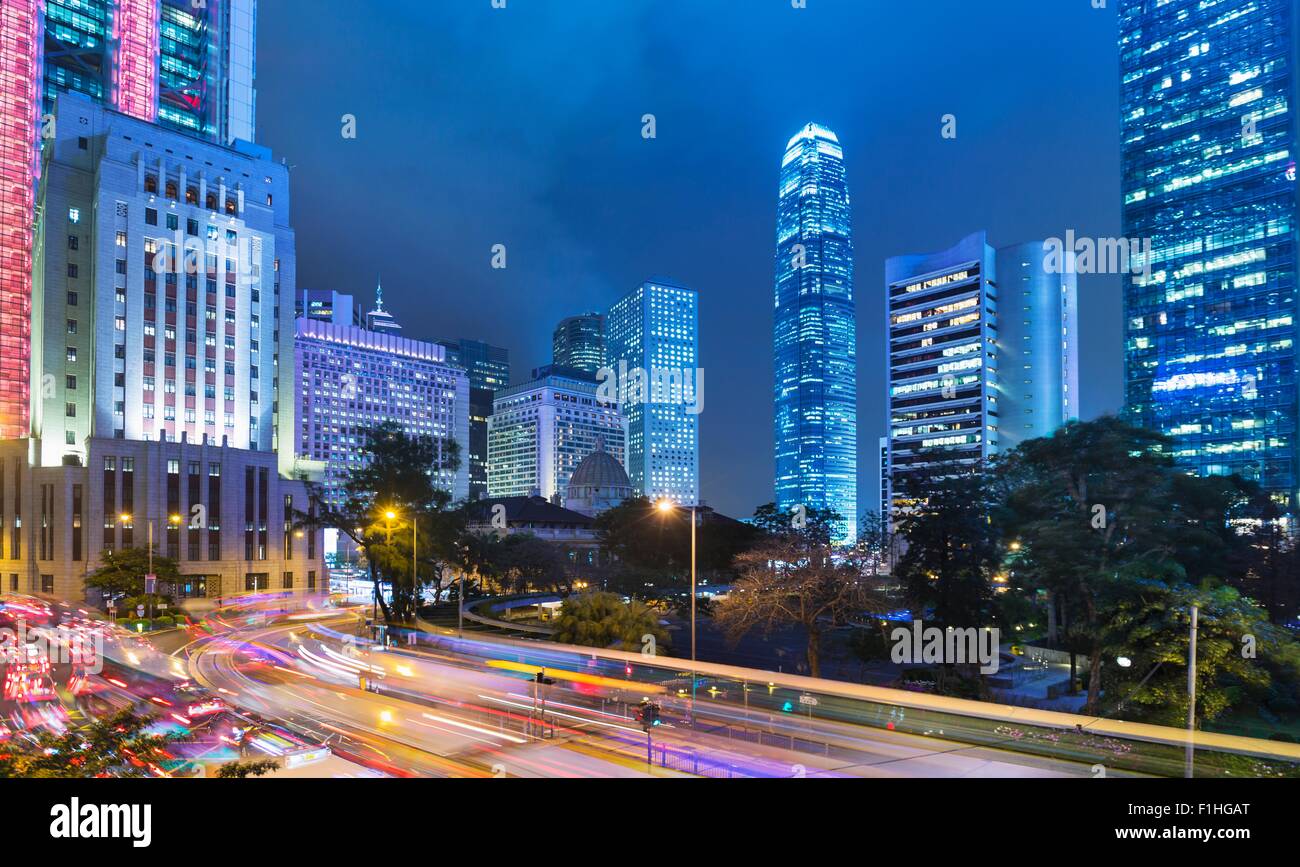 Hong Kong Central Business District, Chater Garden et skyline avec IFC building, Hong Kong, Chine Banque D'Images