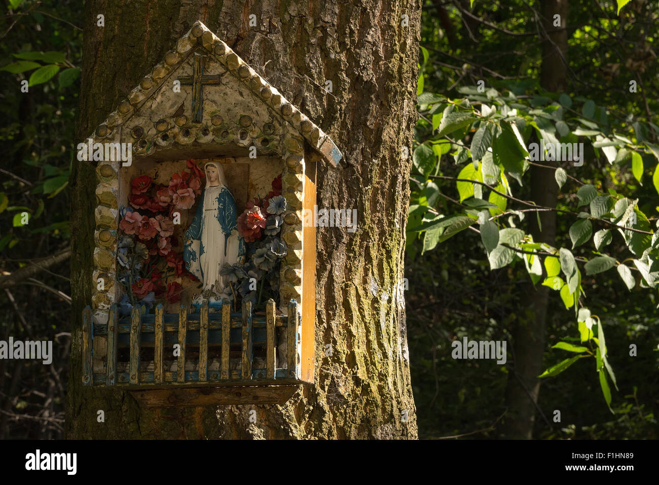 Maisons de culte sur l'arbre (Pologne) Banque D'Images