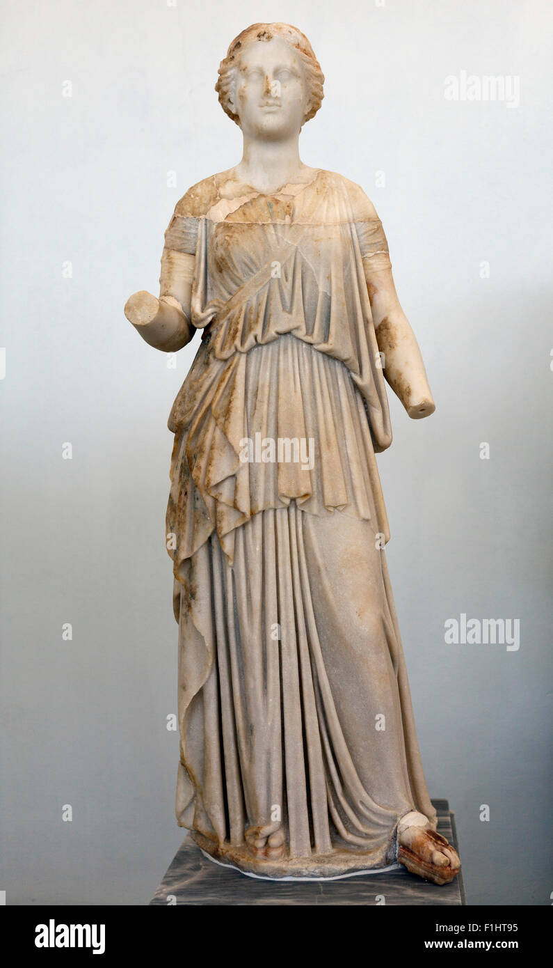 Statue romaine sur l'île grecque de Délos, dans les Cyclades Banque D'Images