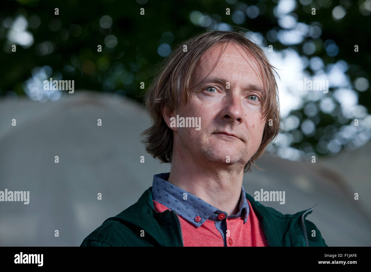 Toni Davidson, l'écrivain et romancier écossais, à l'Edinburgh International Book Festival 2015. Edimbourg, Ecosse. 15 août 2015 Banque D'Images