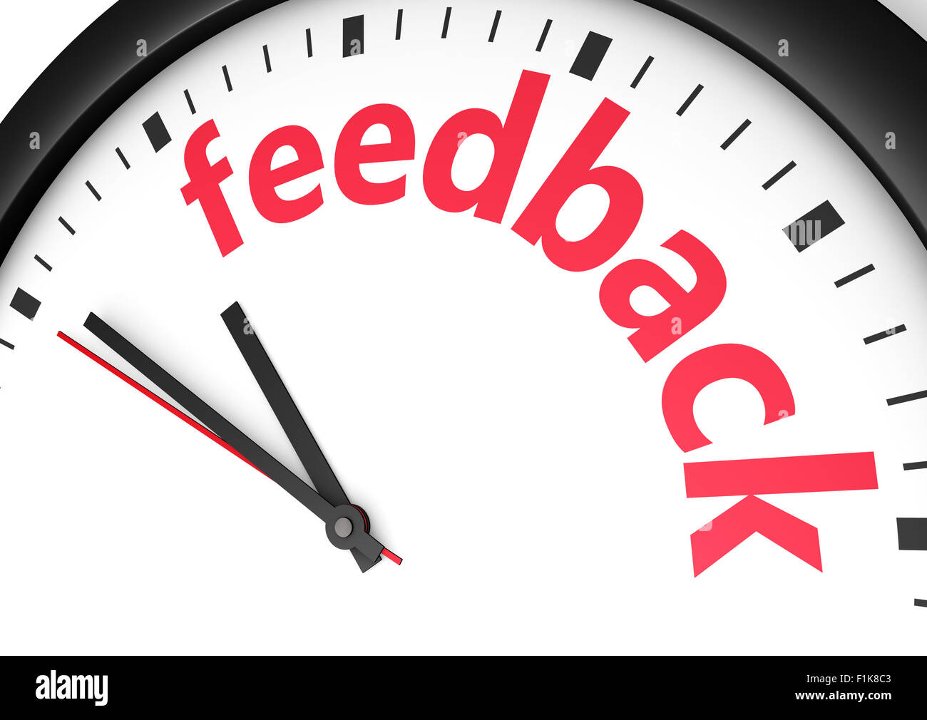 Marketing et business customer care concept avec une horloge et la rétroaction et signer mot imprimé en rouge 3D render image. Banque D'Images