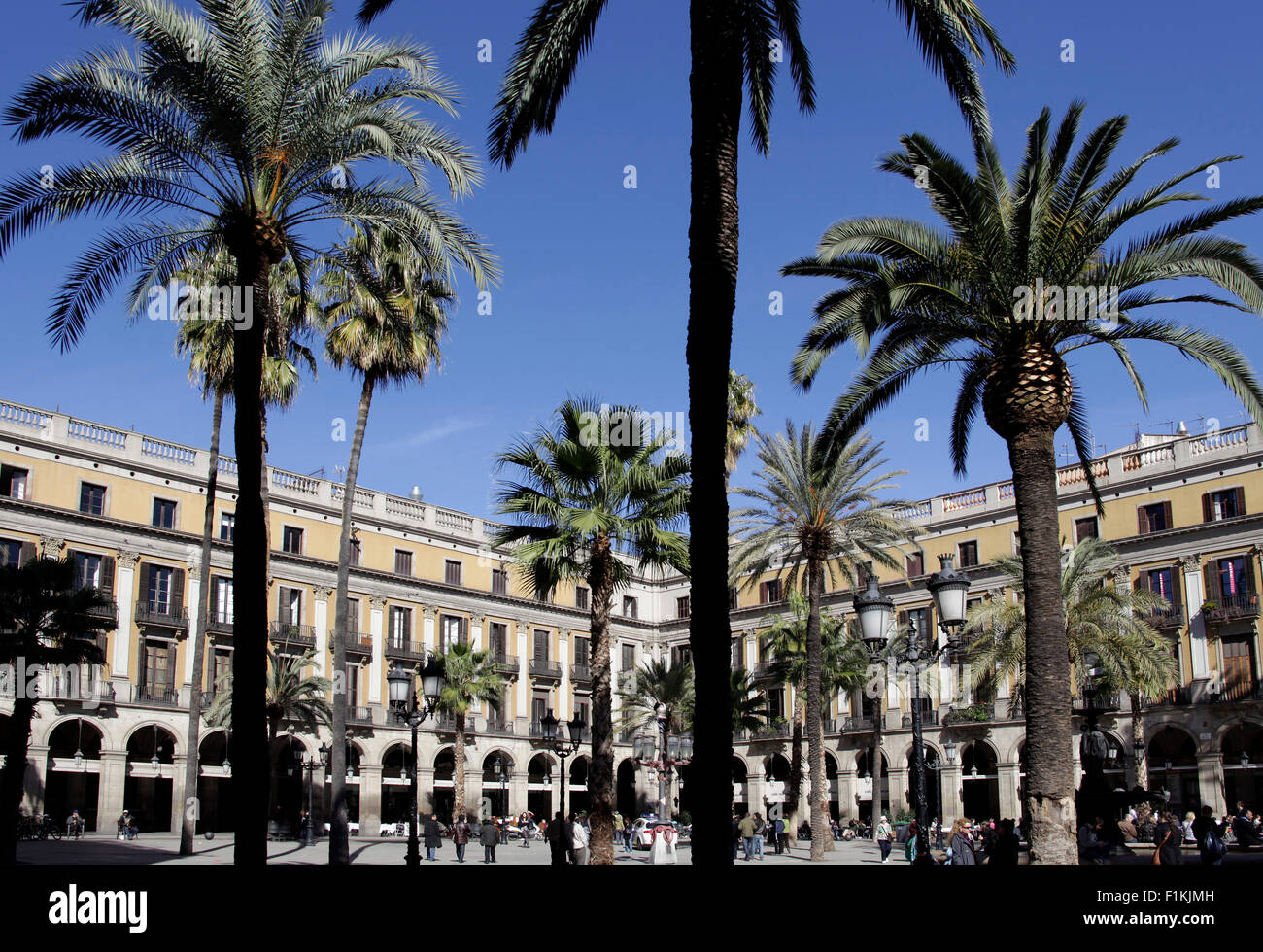 La Plaça Reial à Barcelone, Catalogne, Espagne, Europe Banque D'Images