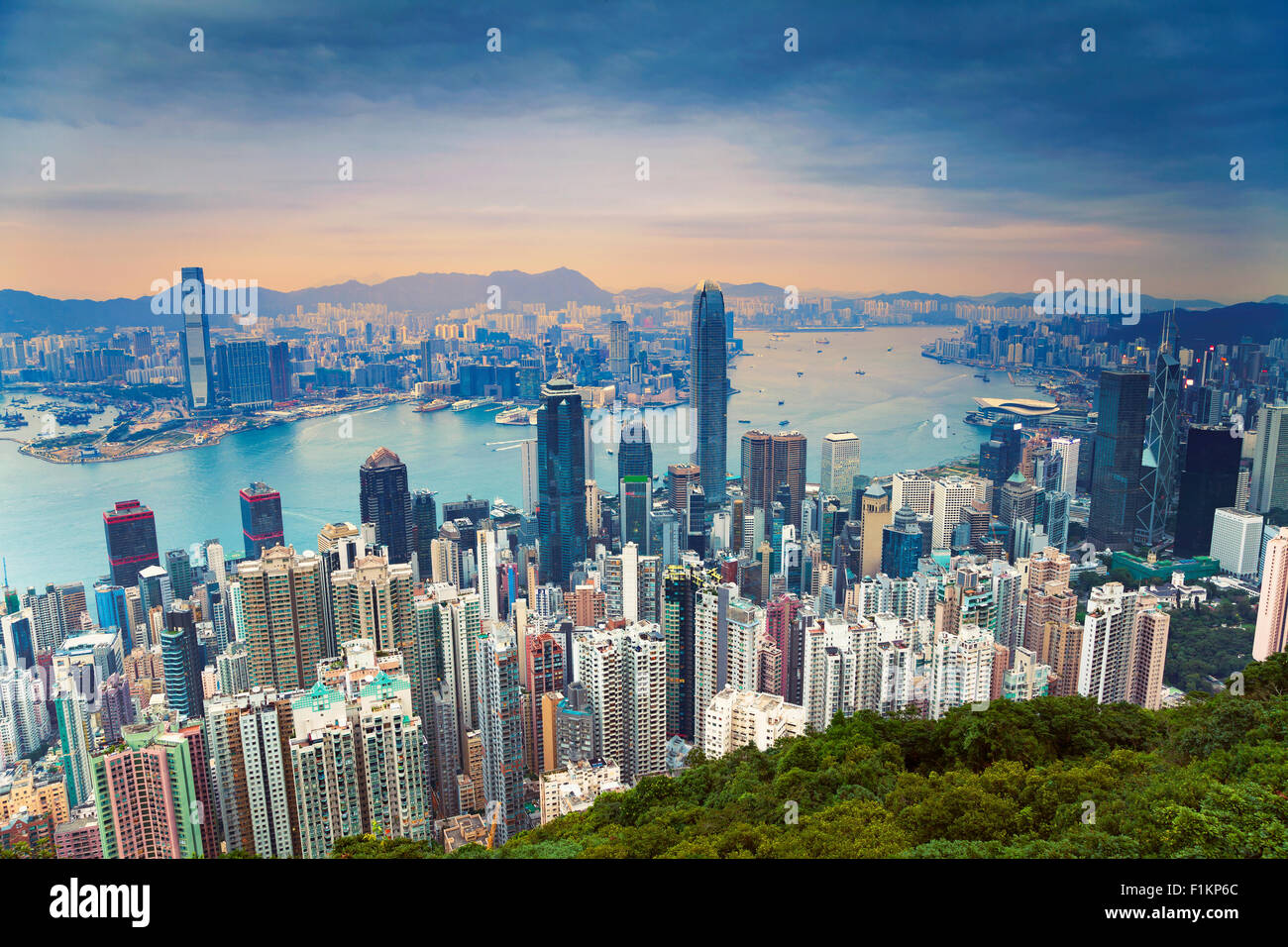 Image de Hong Kong skyline vue depuis le Pic Victoria. Banque D'Images