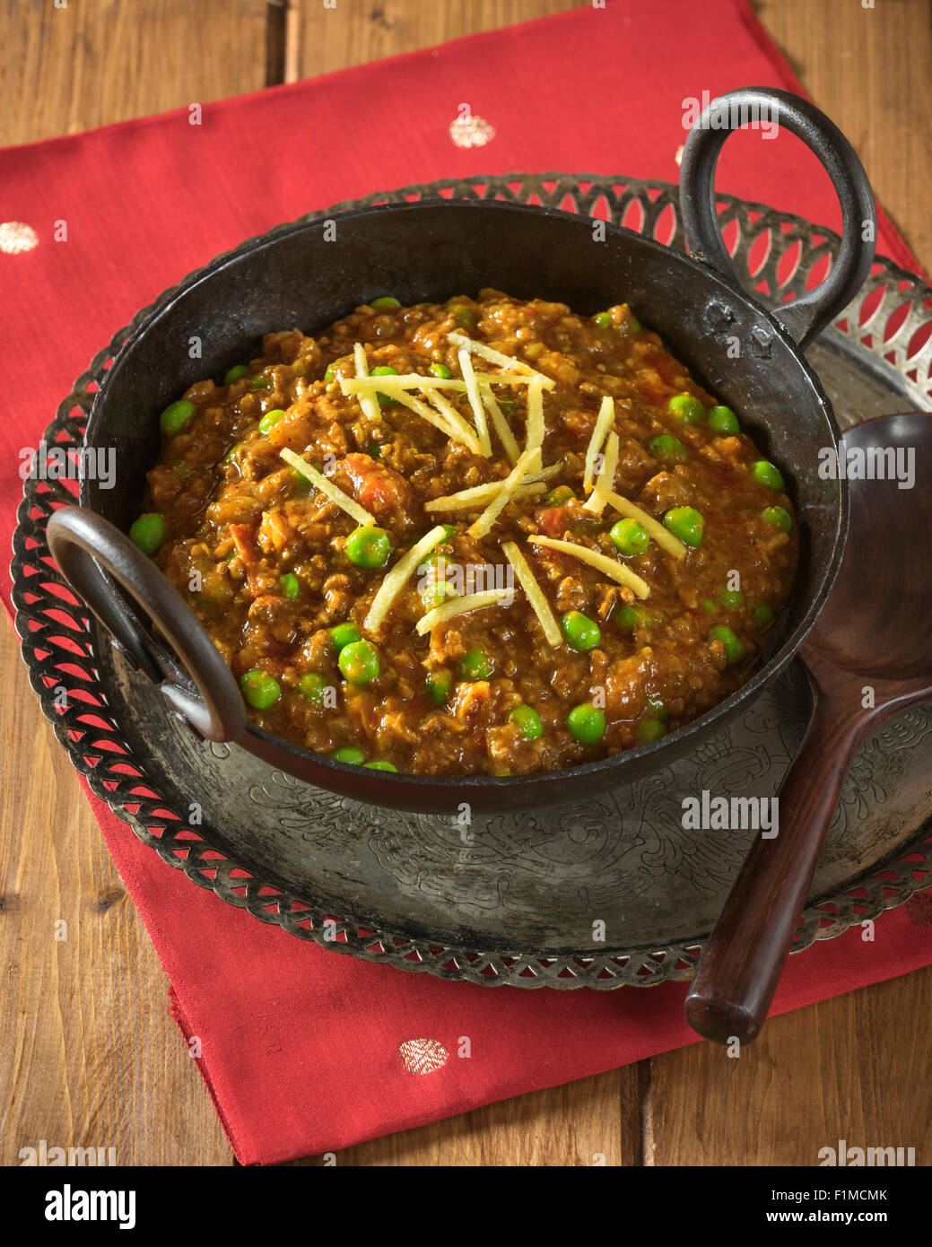 Keema curry. Agneau hachée épicée karahi en marmite. L'alimentation de l'Inde Banque D'Images