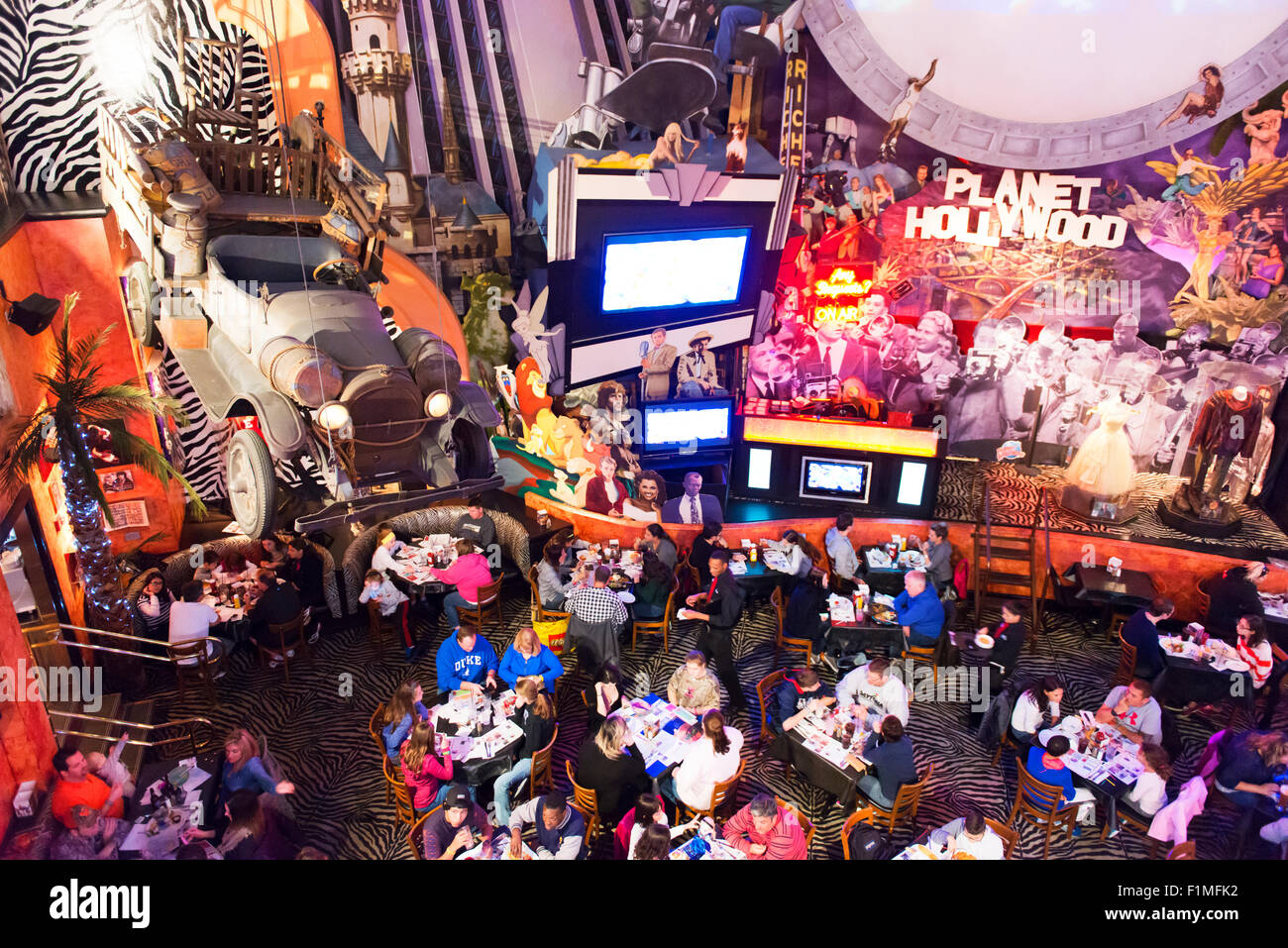Intérieur de la Planète Hollywood Restaurant à Disney, Disney World, en Floride. Banque D'Images