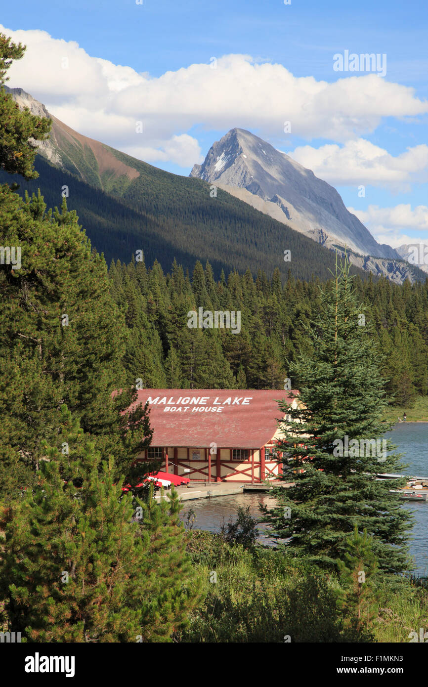 Le Canada, l'Alberta, le Parc National Jasper, le lac Maligne, Boat House, Banque D'Images