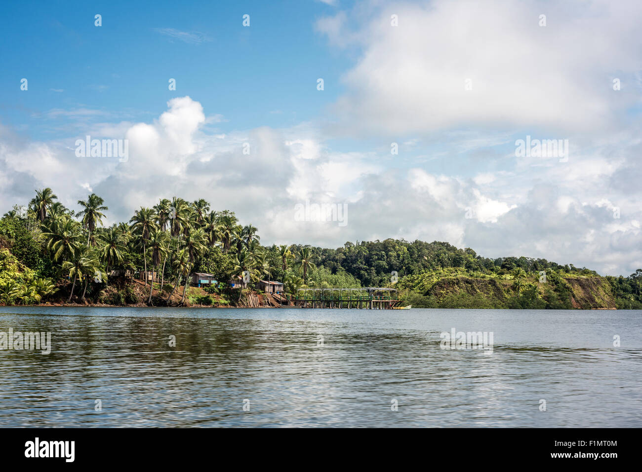 San Lorenzo à la côte nord de l'Equateur, province d'Esmeraldas, à 13 kilomètres de la frontière colombienne Banque D'Images