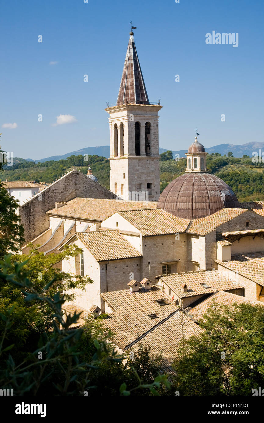 La cathédrale ou Duomo de Spoleto en Ombrie en Italie centrale Banque D'Images