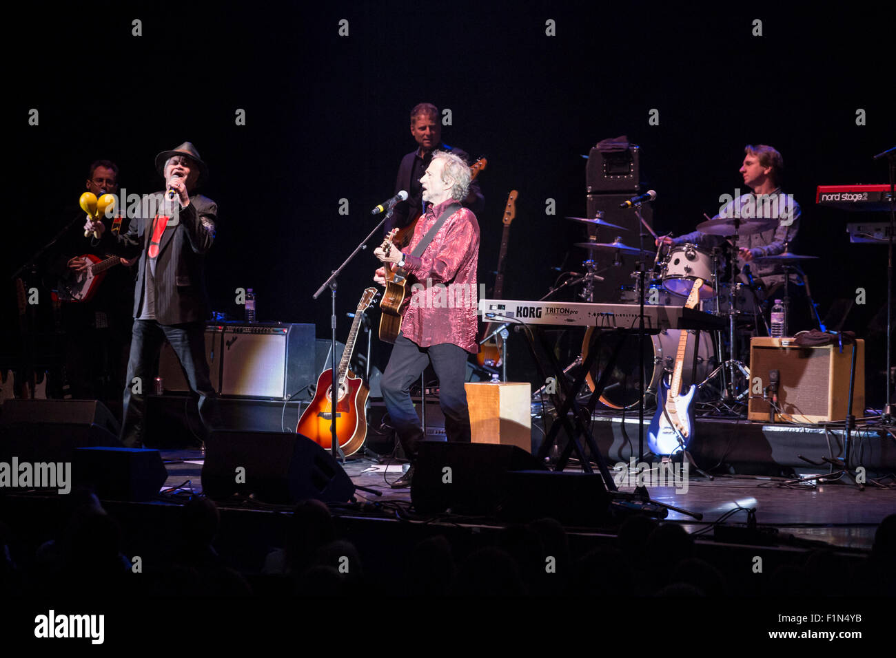 London, UK 4e Sept 2015. France Gall Live, Micky Dolenz & Peter Tork, Hammersmith Eventim Crédit : Robert Stainforth/Alamy Live News Banque D'Images