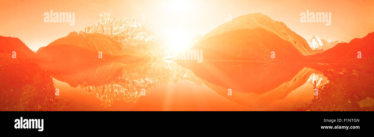 Magnifique paysage de montagne Banque D'Images Magnifique paysage de montagne Banque D'Images