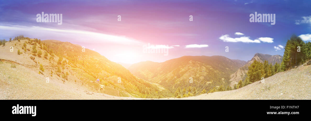 Magnifique paysage de montagne Banque D'Images Magnifique paysage de montagne Banque D'Images