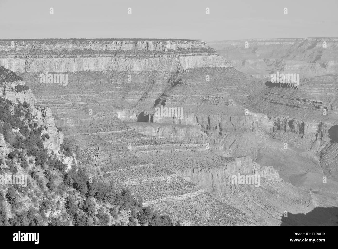 Le Grand Canyon au lever du soleil sur un matin de septembre. Banque D'Images