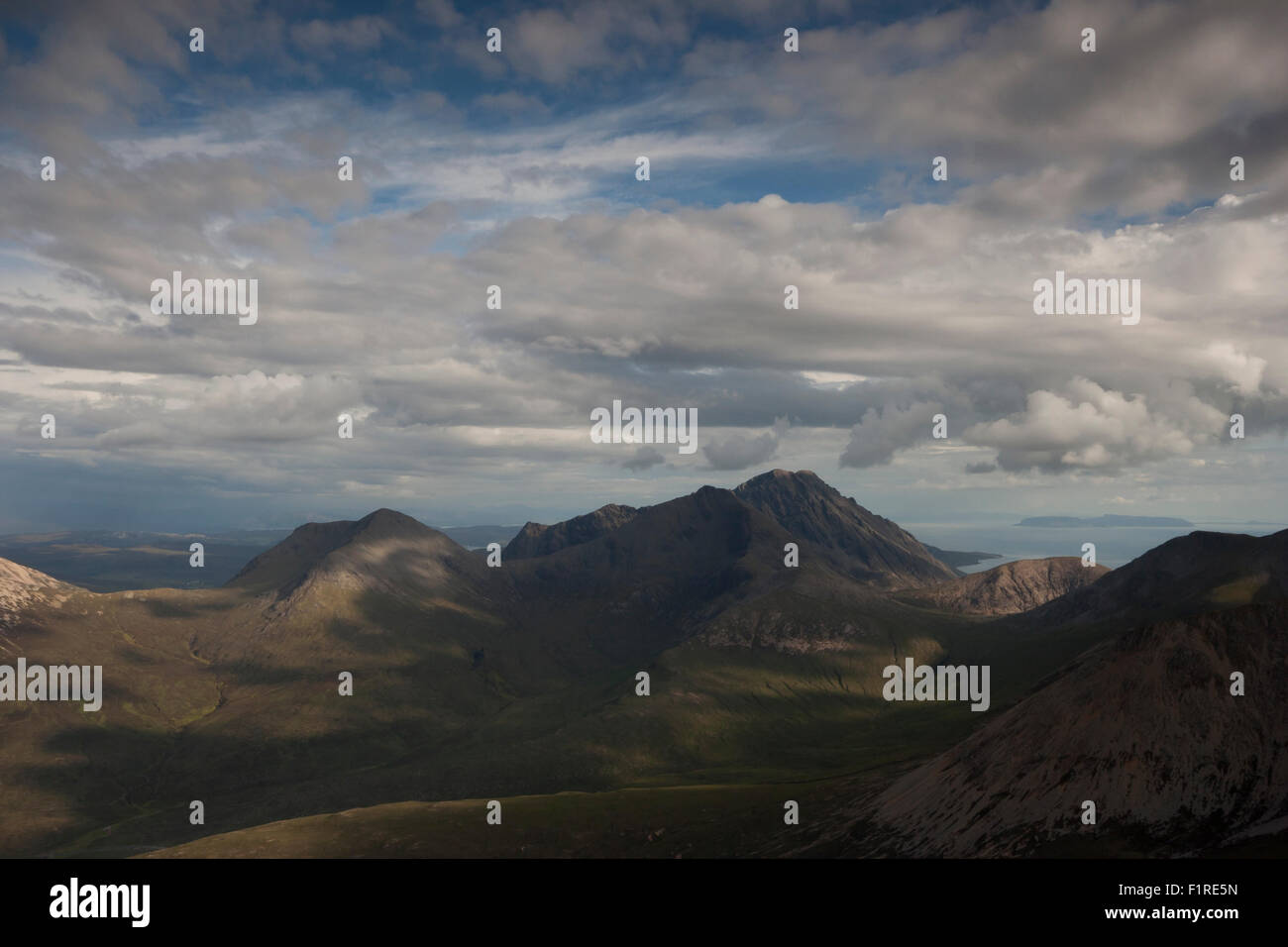 Les Red HIlls et Selkirk Arms de Beinn Dearg Mhor, Isle of Skye, Scotland, UK Banque D'Images