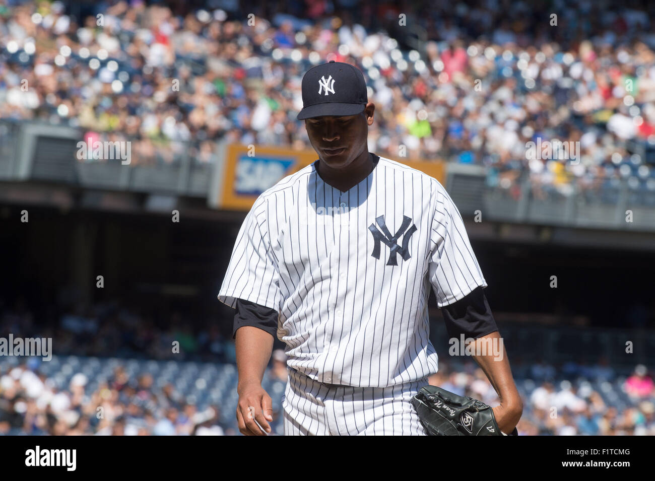 New York, New York, USA. Sep 6, 2015. Lanceur des Yankees IVAN NOVA dans la 2e manche, NY Yankees vs Tampa Bay Rays, Yankee Stadium, dimanche 6 septembre 2015. © Bryan Smith/ZUMA/Alamy Fil Live News Banque D'Images