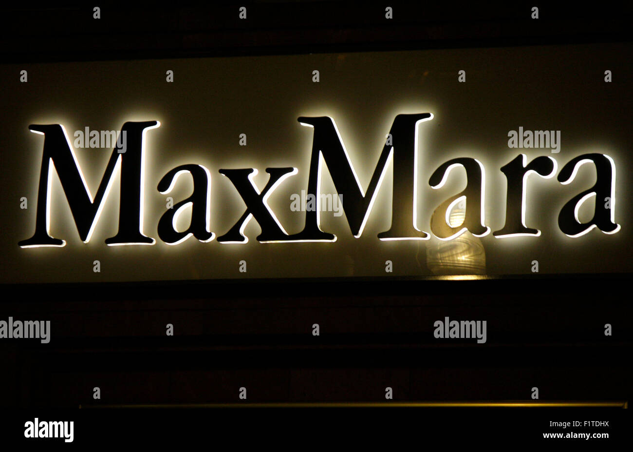 Markenname : 'Max Mara', novembre 2013, Berlin. Banque D'Images