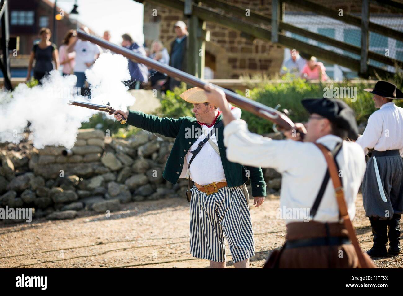 Beau temps au cours des puits de la mer Festival Pirate , Wells next the Sea , North Norfolk. Banque D'Images
