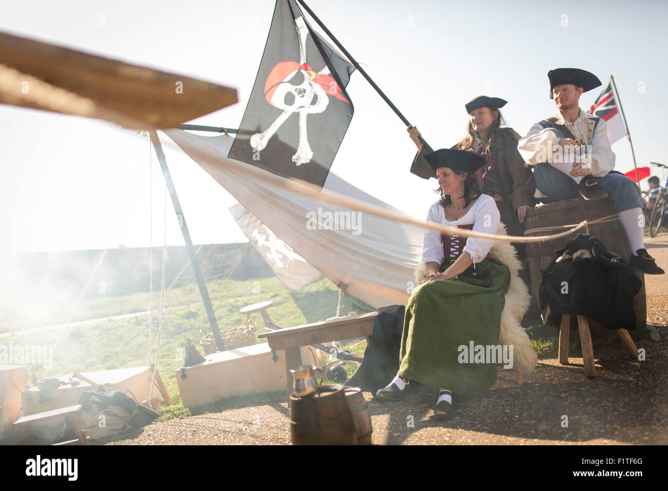 Beau temps au cours des puits de la mer Festival Pirate , Wells next the Sea , North Norfolk. Banque D'Images
