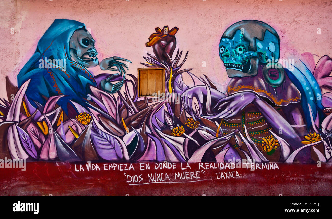L'art du graffiti est une partie importante de la culture locale - Oaxaca, Mexique Banque D'Images