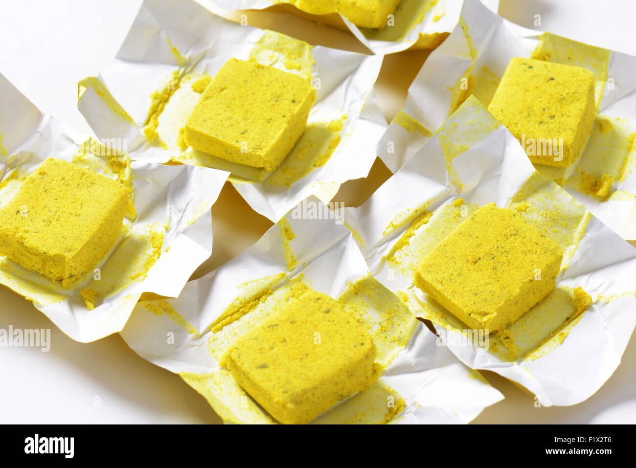 Cubes de bouillon à base de poulet déshydraté Banque D'Images