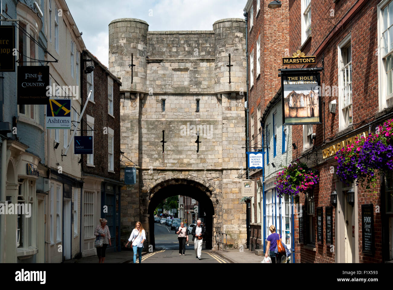 Bar Bootham de High Petergate, ville de York, Yorkshire, Angleterre, Royaume-Uni Banque D'Images