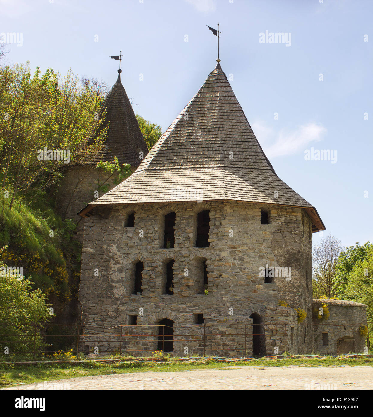 Ancienne tour de château médiéval. Banque D'Images
