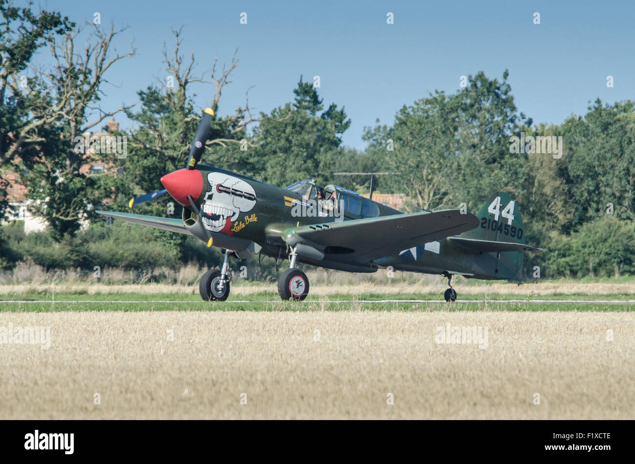 Curtiss P40N Warhawk Lulu Bell G-1-KITT du porte-manteau 11 collection. Banque D'Images