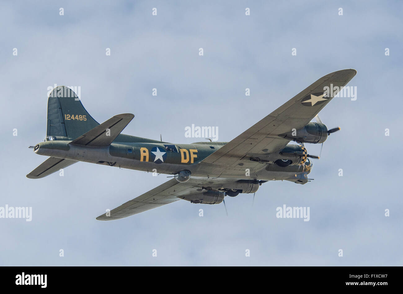 Boeing b17g flying fortress Banque de photographies et d’images à haute ...