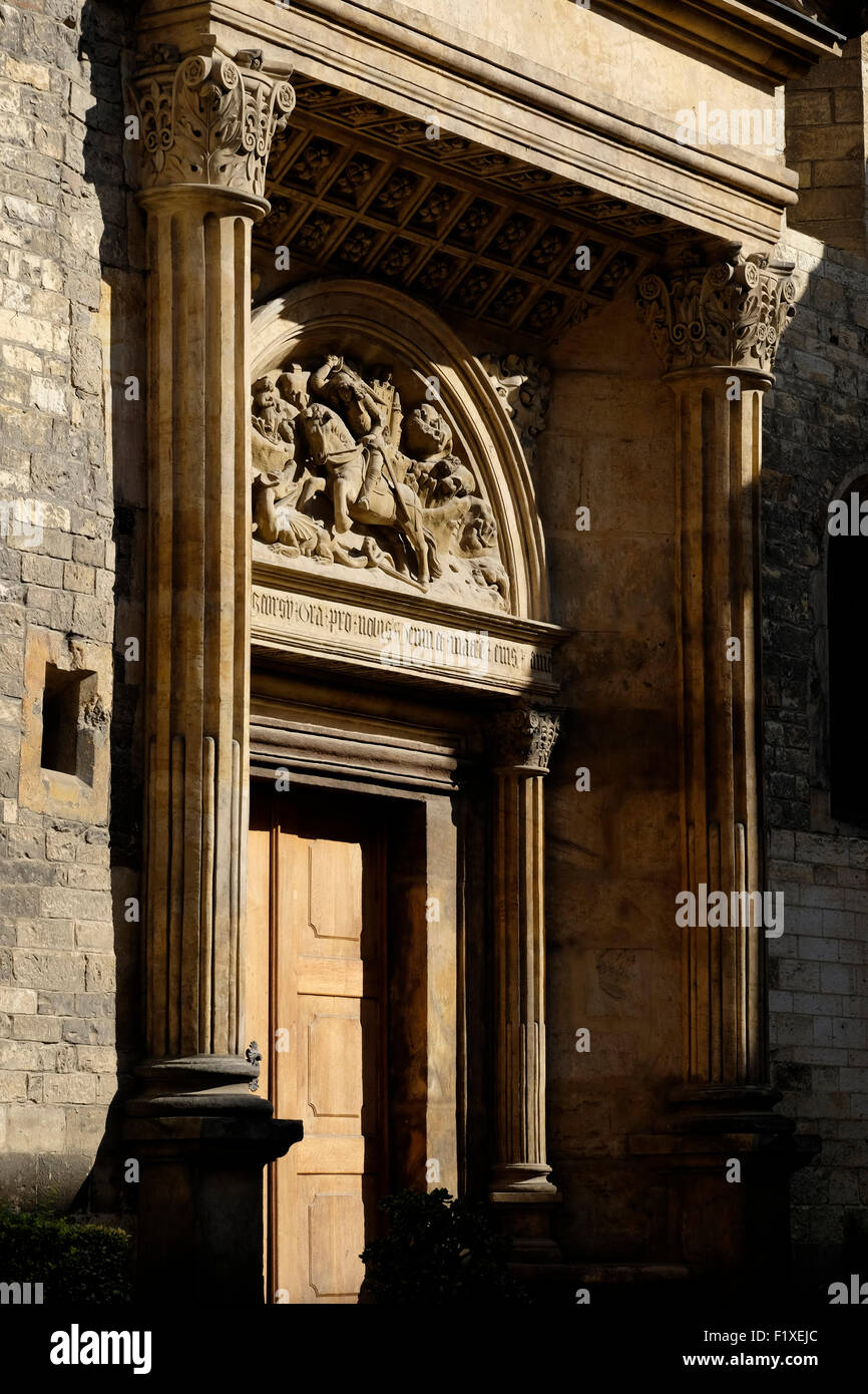 Entrée latérale à la basilique Saint-Georges à Prague, République Tchèque, Europe Banque D'Images