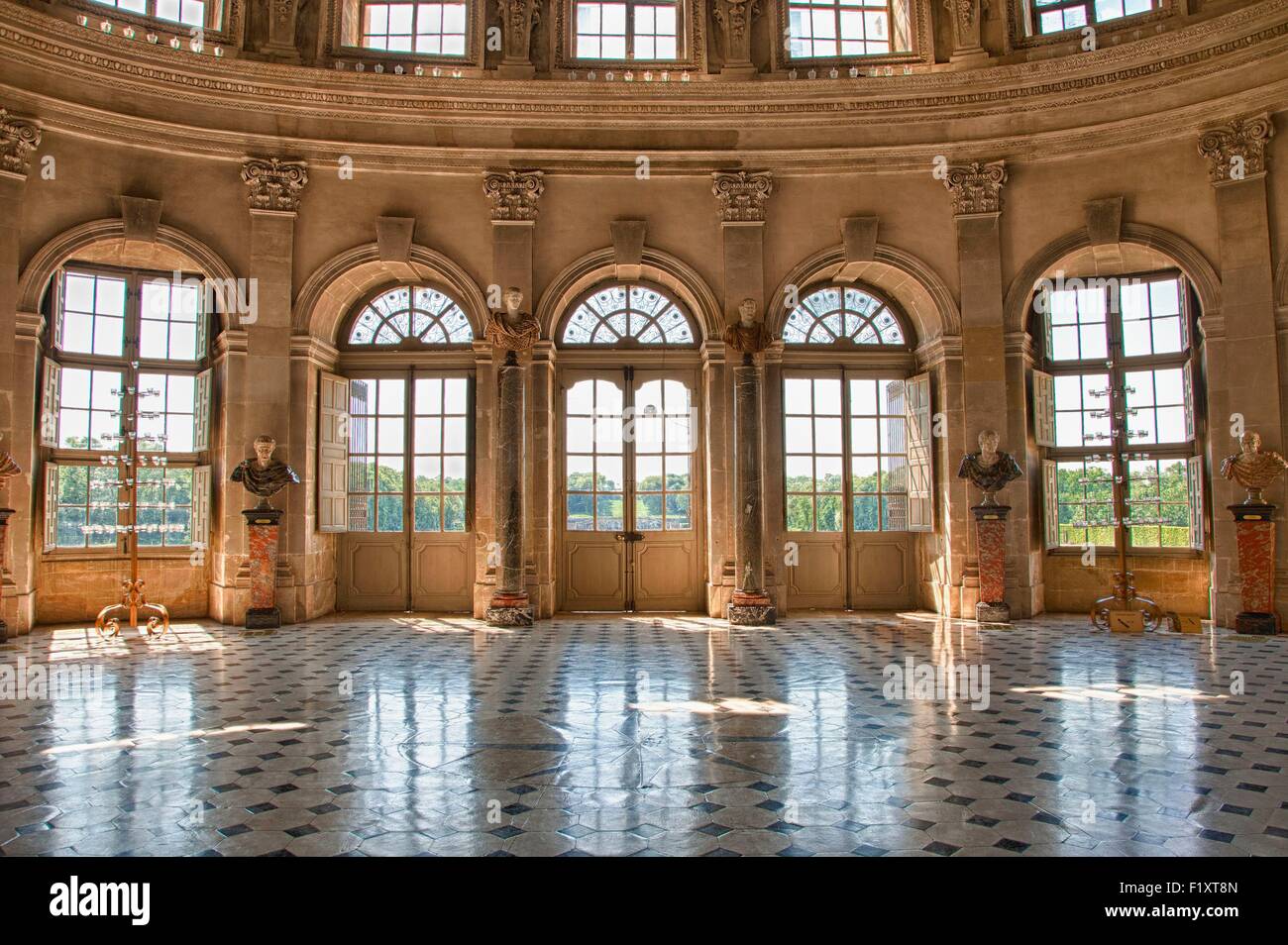 France, Seine et Marne, Maincy, Chateau de Vaux le Vicomte, grand salon  Photo Stock - Alamy