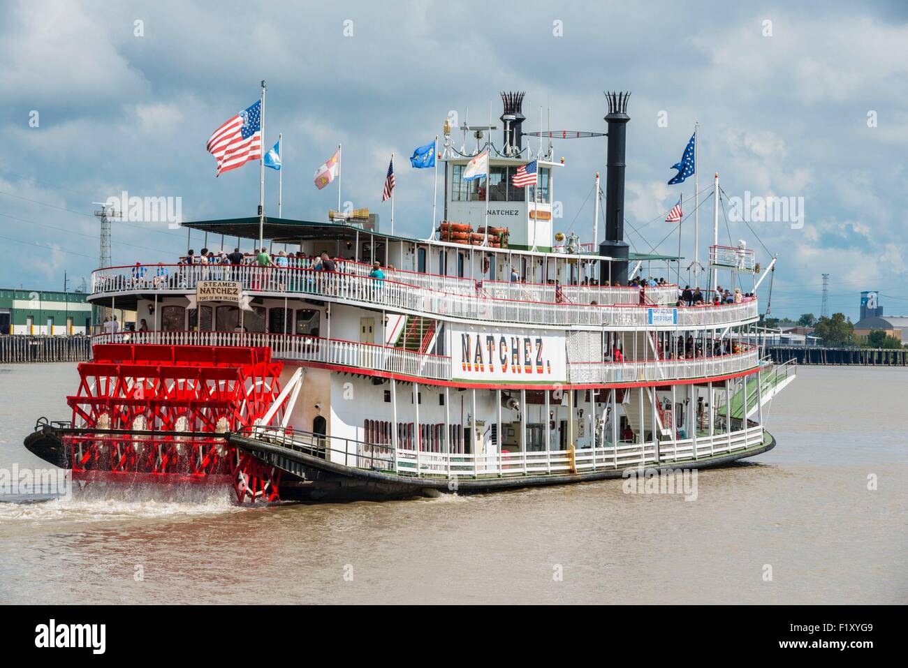 Etats-unis, Louisiane, Nouvelle Orléans, le Natchez à vapeur sur le fleuve Mississippi Banque D'Images