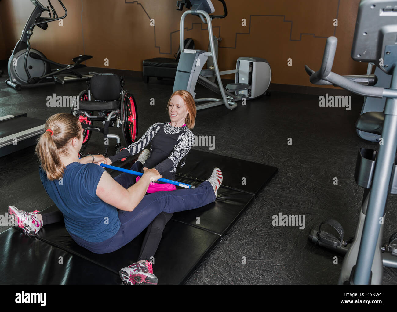 Fitness, Gym,mobilité,Kinésithérapeute,femme Banque D'Images