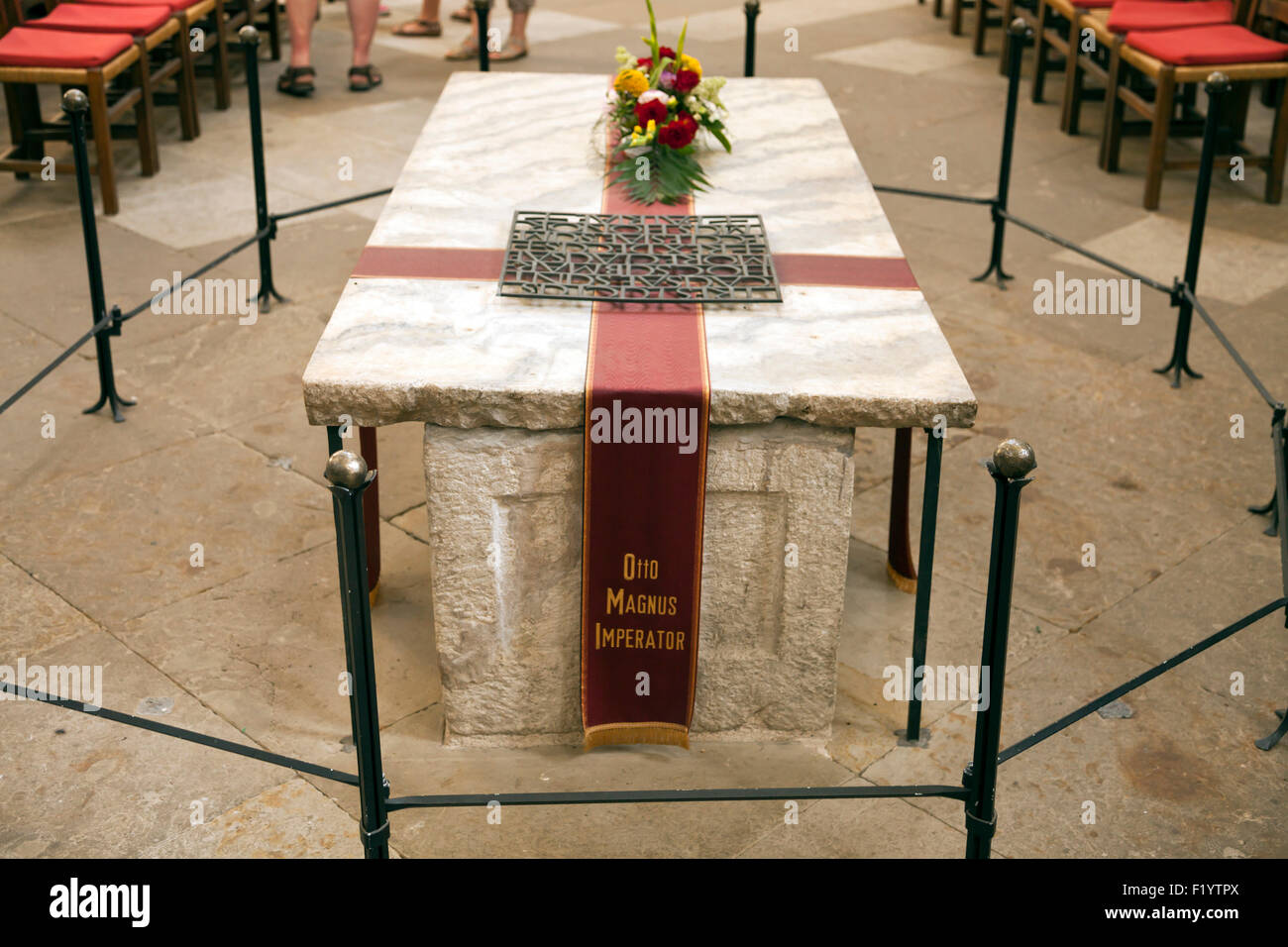 Tombe d'Otton Ier, empereur romain germanique à l'intérieur de la cathédrale de Magdebourg, Magdeburg, Saxe- Anhalt, Allemagne Banque D'Images