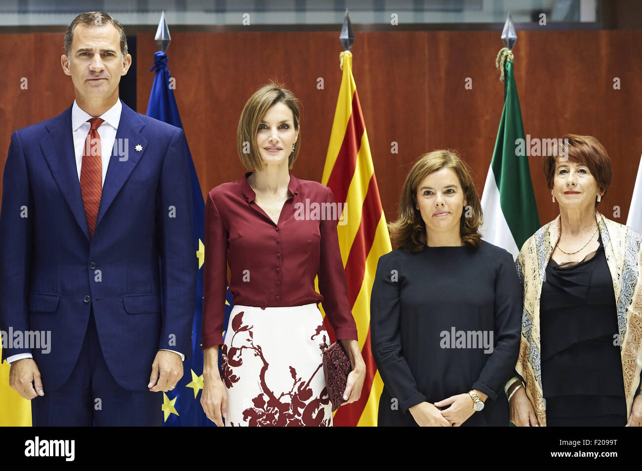 Madrid, Espagne. Sep 9, 2015. Le roi Felipe VI d'Espagne, la Reine Letizia d'Espagne et Soraya Saenz de Santamaria assister à un déjeuner pour le 35e anniversaire de la Cour constitutionnelle au Tribunal Constitucional le 9 septembre 2015 à Madrid Crédit : Jack Abuin/ZUMA/Alamy Fil Live News Banque D'Images