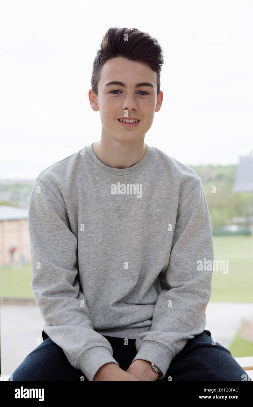 Portrait of teenage boy Banque D'Images