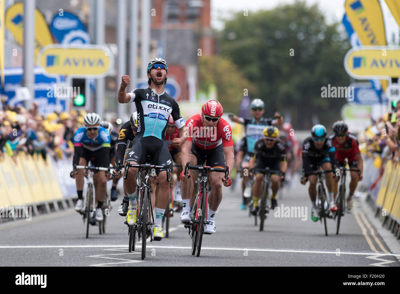 Londres, Royaume-Uni. 09Th Nov, 2015. Fernando Gaviria (Etixx-Quickstep) remporte l'étape quatre de l'Aviva Tour of Britain entre Édimbourg et Blyth, Royaume-Uni le 9 septembre 2015. La course, qui couvre les étapes 7, a débuté le 6 septembre à Beaumaris, Anglesey, et se termine le 13 août à Londres, Royaume-Uni. Crédit : Andrew Peat/Alamy Live News Banque D'Images