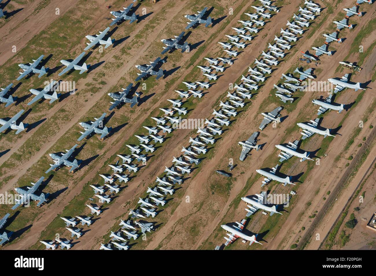 United States, Arizona, Tuscon, avions cimetière, la base aérienne  Davis-Monthan AFB (vue aérienne Photo Stock - Alamy