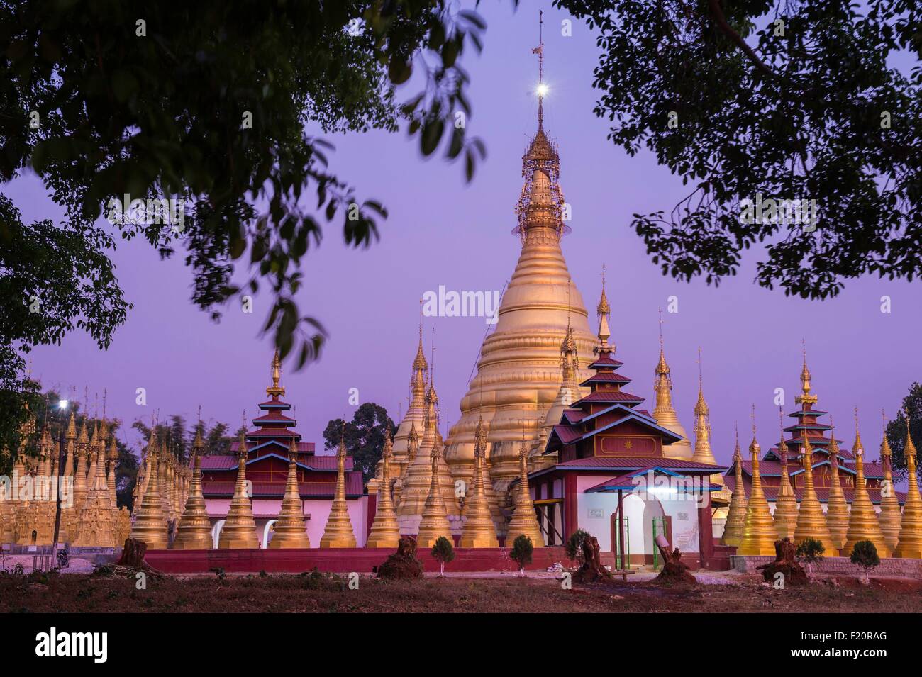 Myanmar (Birmanie), l'État de Shan, Pa'o tribu, Hamsu, pagode Maha Myatmuni Banque D'Images