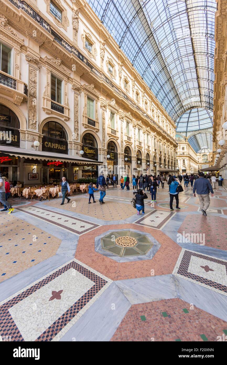 L'Italie, Lombardie, Milan, Vittorio Emmanuel II Gallery, une galerie marchande construite au 19ème siècle par Giuseppe Mengoni Banque D'Images