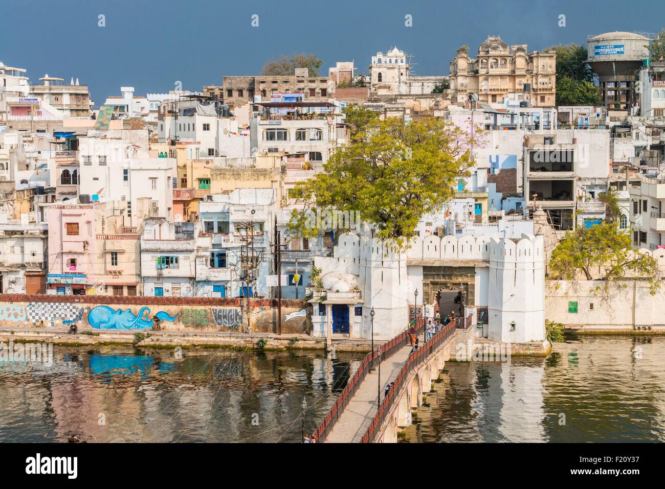L'Inde, Rajasthan, Udaipur, le lac Pichola Banque D'Images