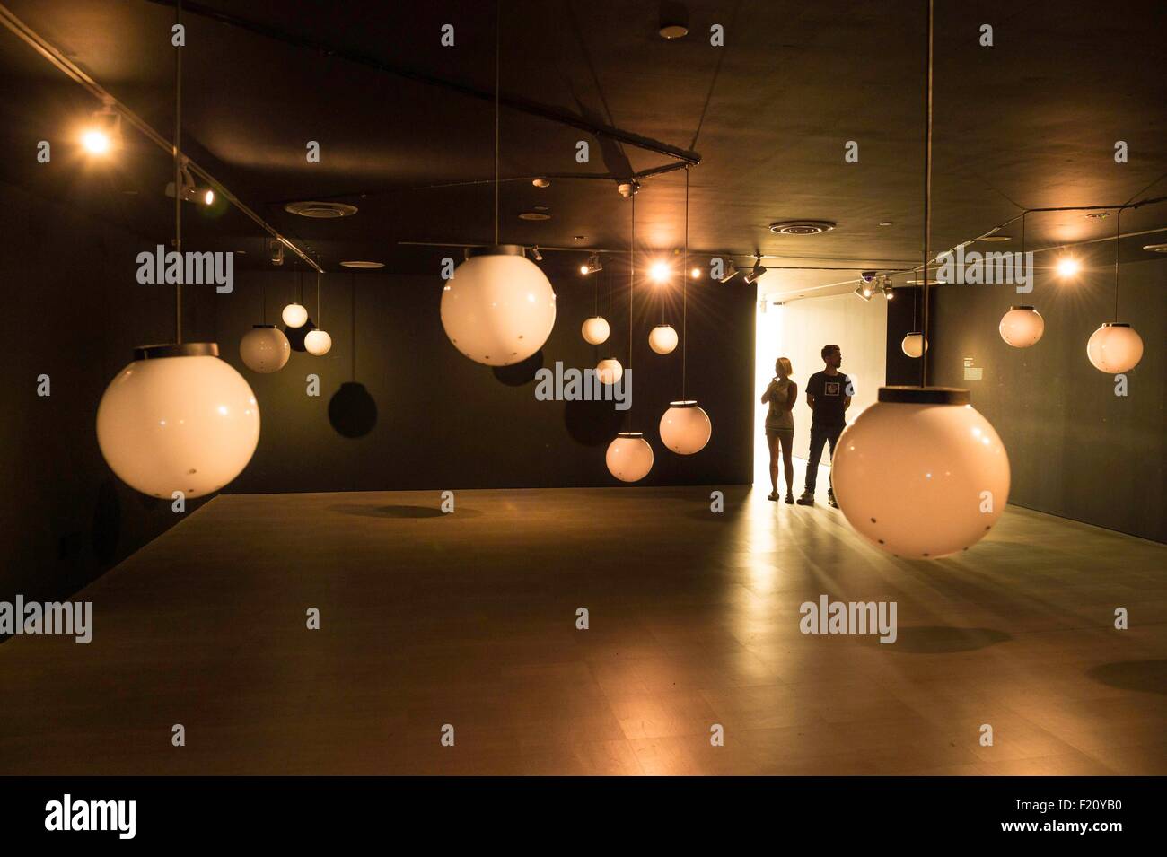 Singapour, Singapore Art Museum, Sonic Rencontrez en Zulkifle les œuvres de Mahmod Banque D'Images