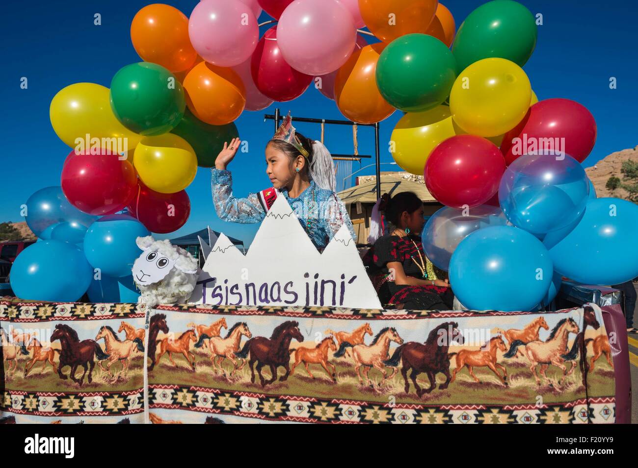 United States, Arizona, Window Rock, Festival Navajo Nation juste, parade, amΘriendienne mini miss 2014 Banque D'Images