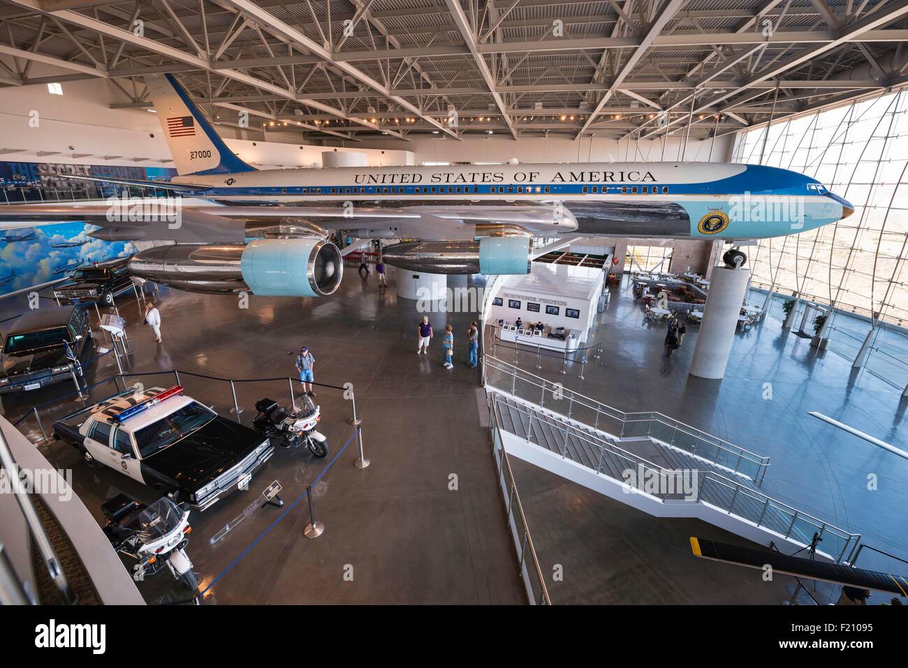 United States, California, Simi Valley, la Ronald Reagan Presidential Library and museum, exposition mettant en vedette le Boeing 707 Airforce un utilisé par les présidents américains de 1973 à 2001 Banque D'Images