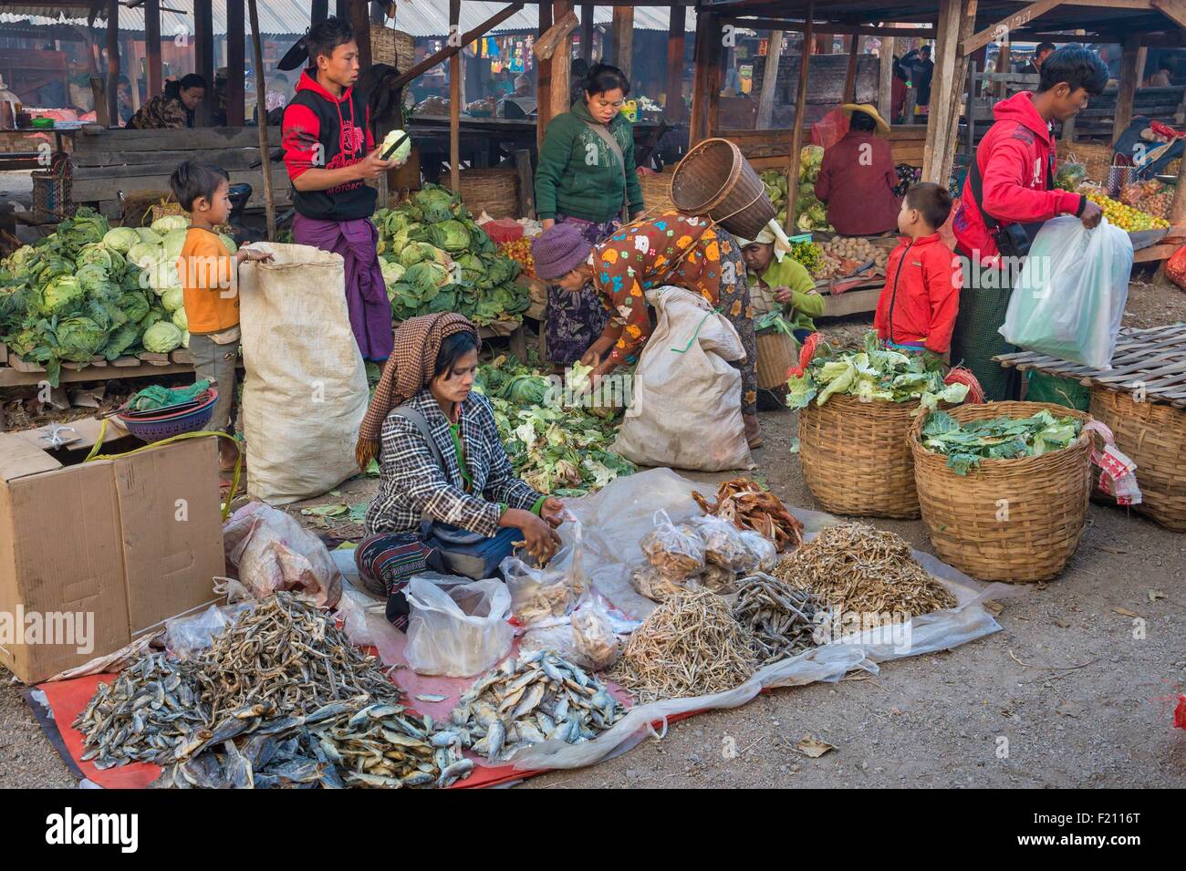 Myanmar (Birmanie), l'État de Shan, marché, Demawso Banque D'Images