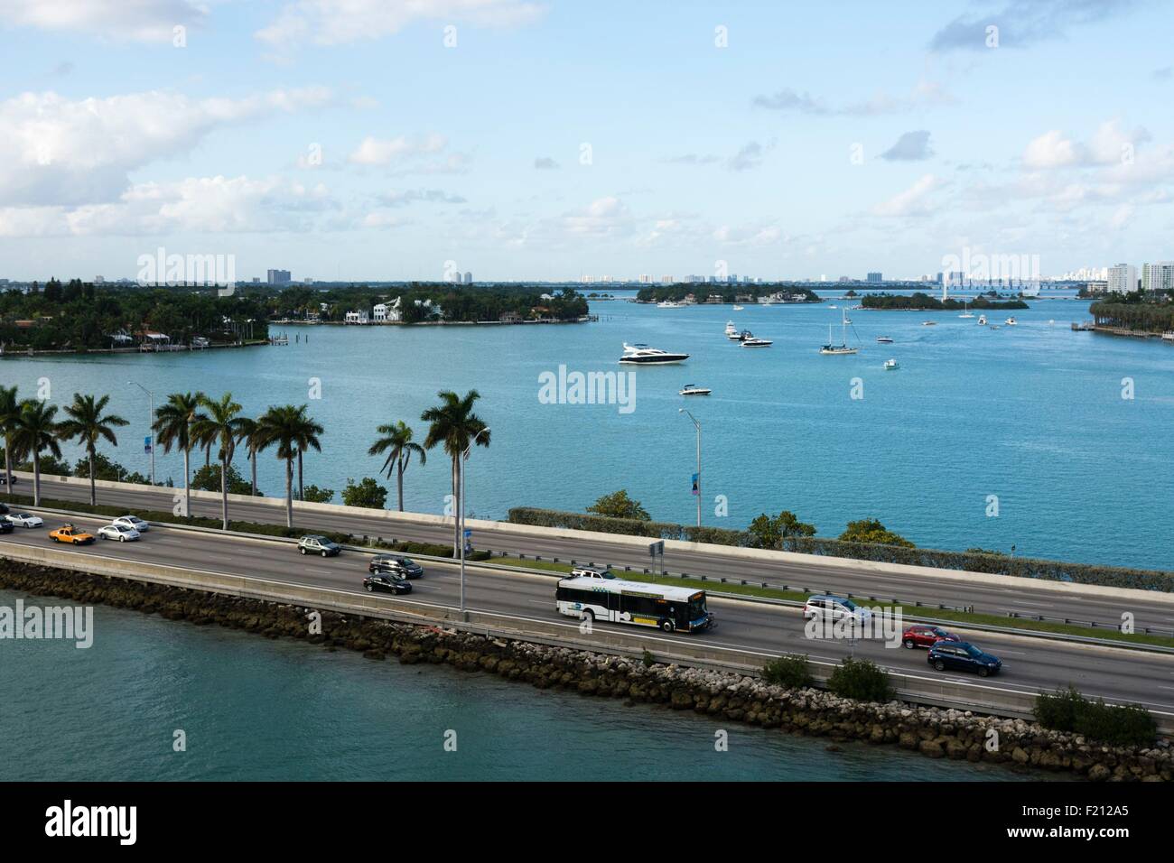 United States, Florida, Miami Beach, South Beach, MacArthur Causeway (vue aérienne) Banque D'Images