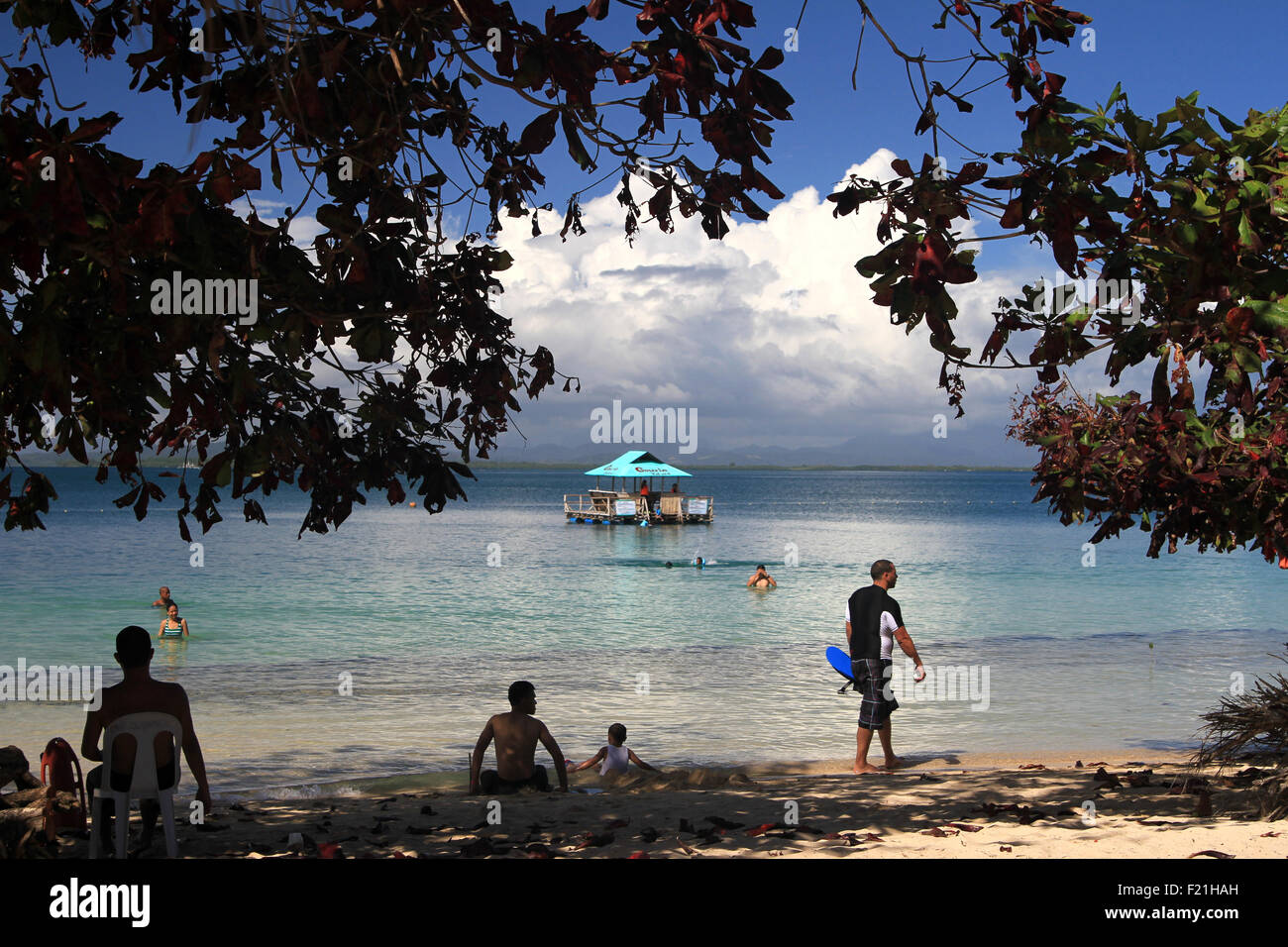 Palawan Philippines l'un des plus de 7000 îles offre à la fois la paix et la tranquillité, ainsi que plusieurs options pour l'Island Hopping. Banque D'Images