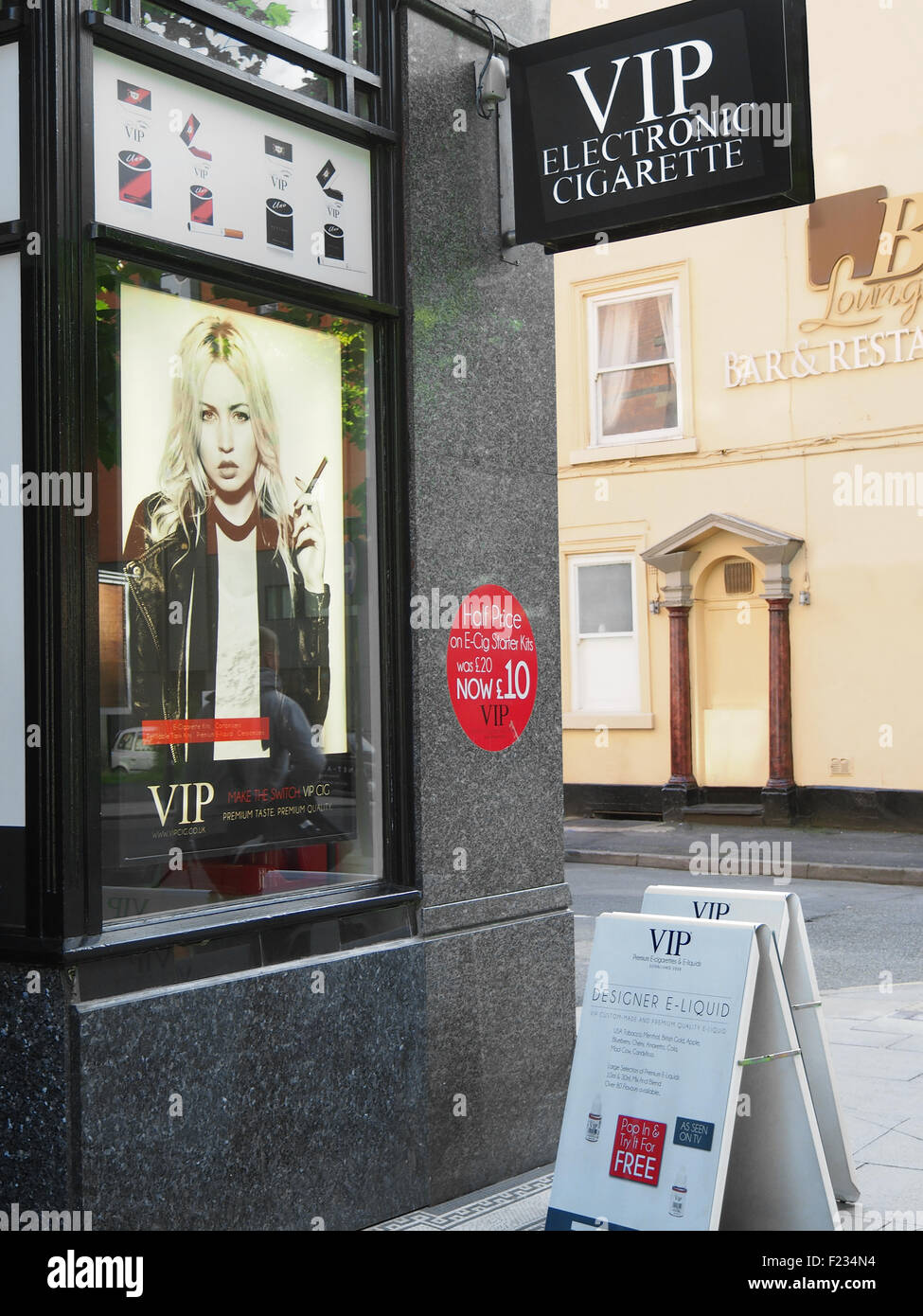 Boutique de e-cigarette et e-liquides à Manchester, Angleterre, RU Banque D'Images