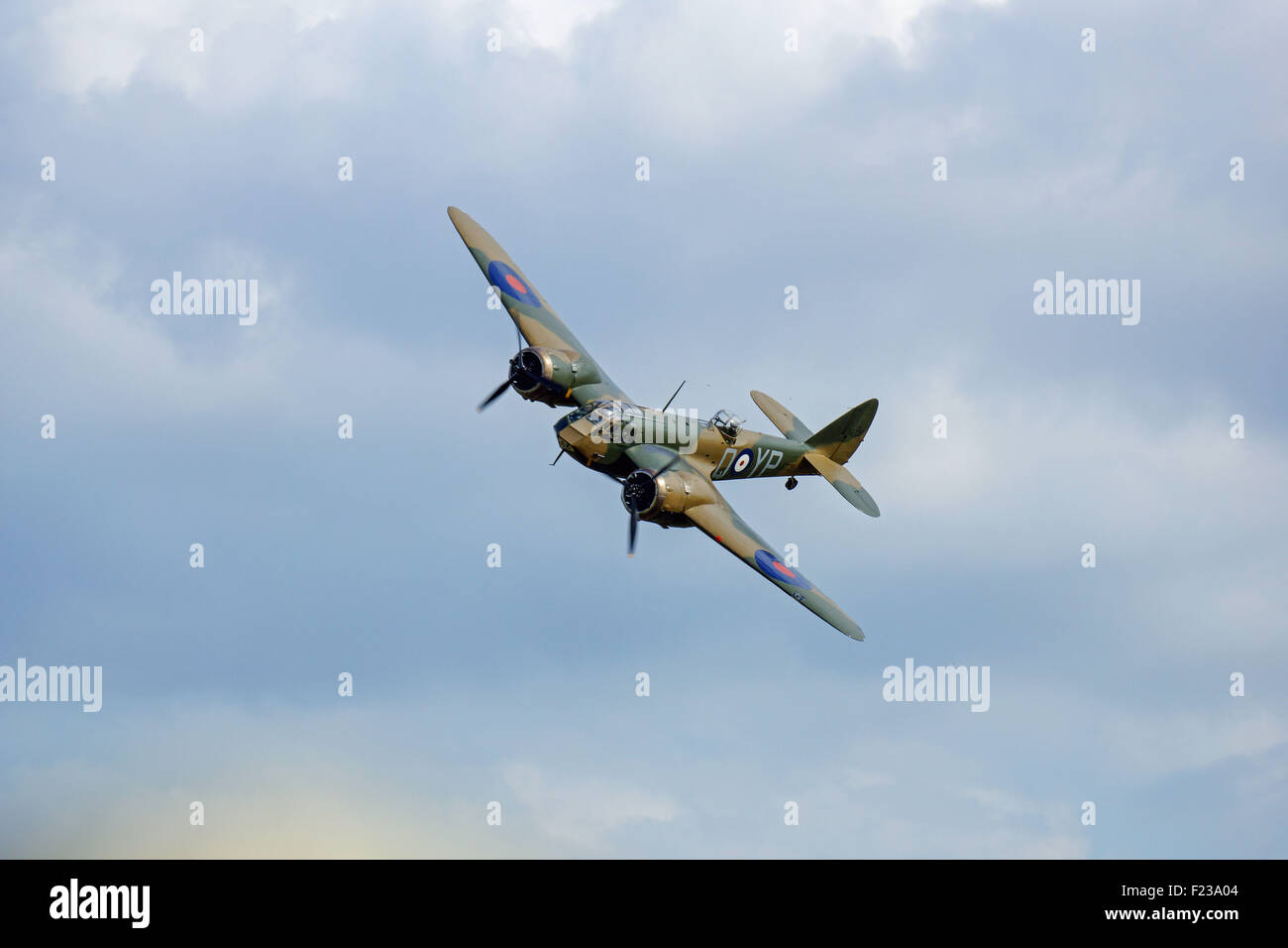 Le seul battant Bristol Blenheim dans l'air à la Shuttleworth Air Afficher le 5 juillet 2015 Banque D'Images