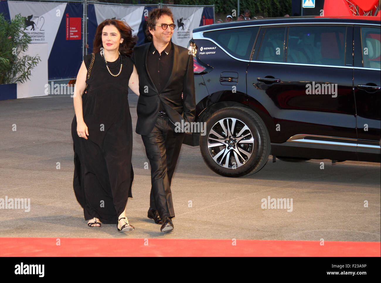 Venise, Italie. 10 Septembre, 2015. Directeur Atom Egoyan avec Arsinee Khanjian participe à se souvenir de Premiere au cours de la 72e Mostra de Venise le 10 septembre 2015 à Venise Crédit : Andrea Spinelli/Alamy Live News Banque D'Images